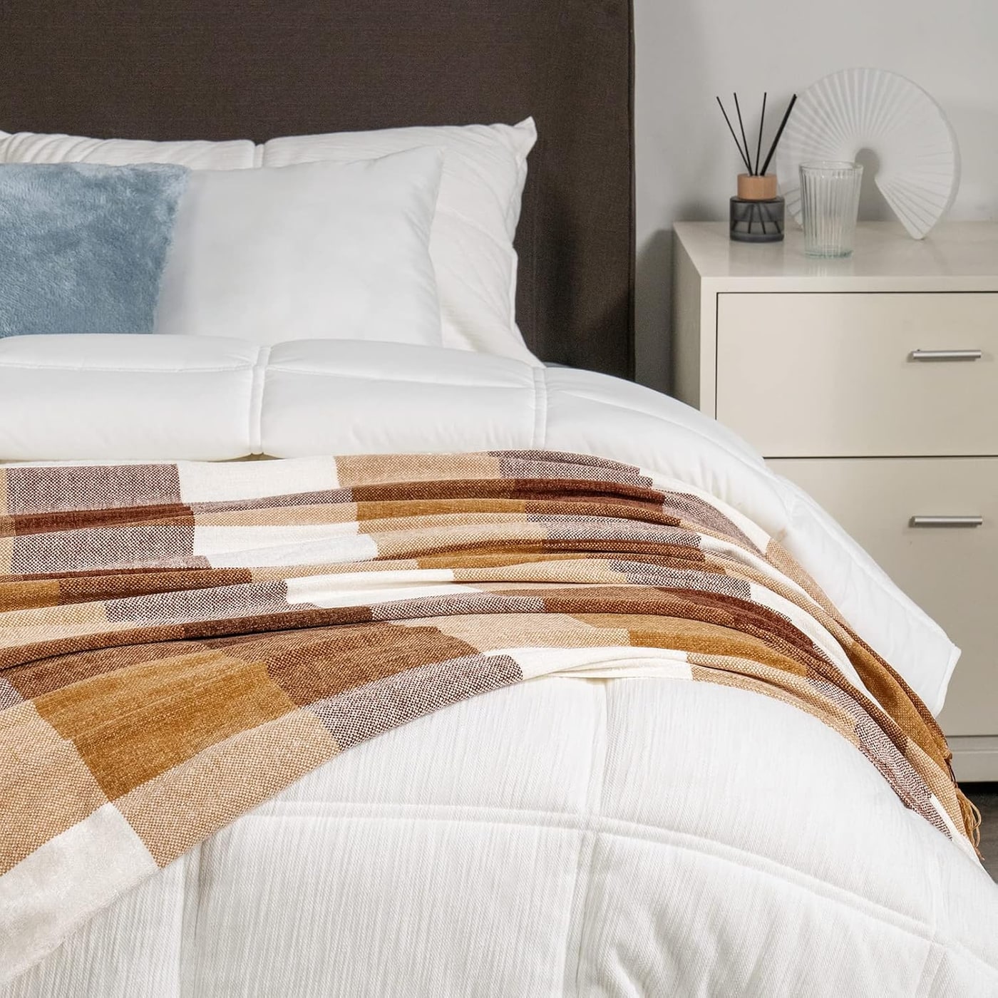 Chenille Buffalo Plaid Throw Blanket - Photo 4