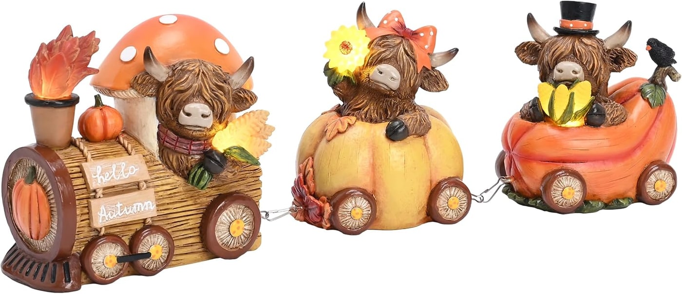 Lighted Highland Cow Harvest Train Figurine - Multicolor
