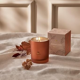 Pumpkin Laurel Scented Candle in Burnt Orange Glass - Photo 2